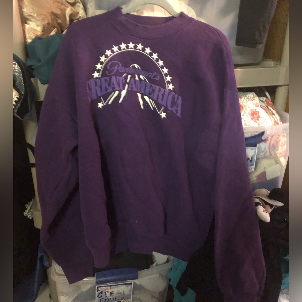 Vintage Paramount’s Great America Sweatshirt-645. $80 or $70 w/offer